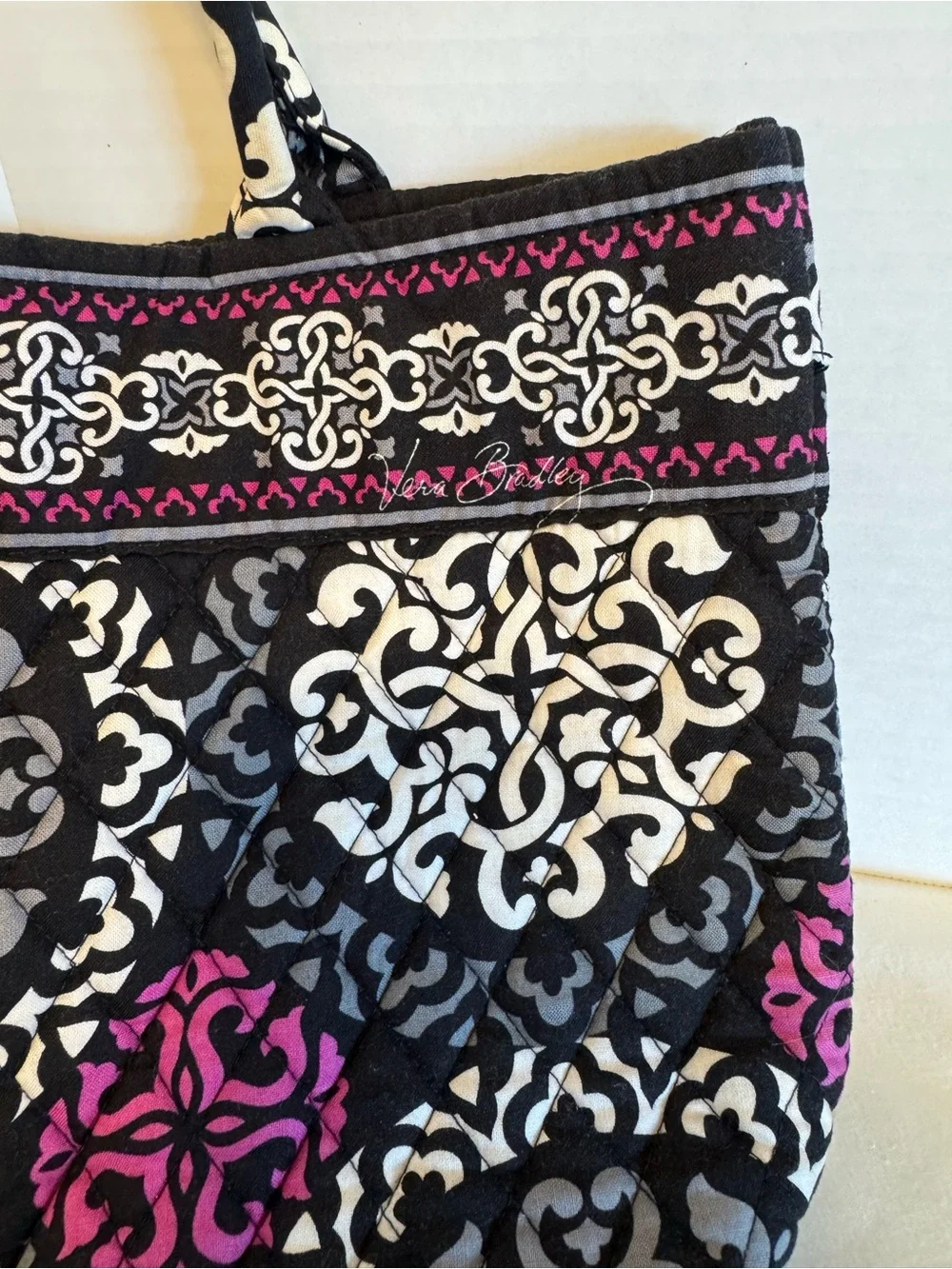 Vera Bradley Black, White & Pink Quilted Bag